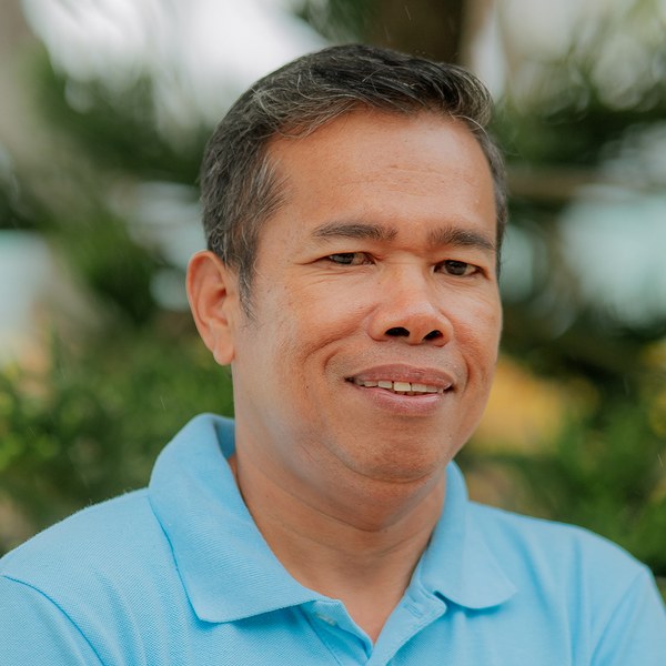 Ariel, Manager